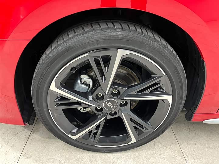 Фото 21 - Audi A3