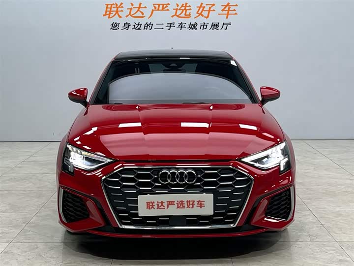 Фото 23 - Audi A3