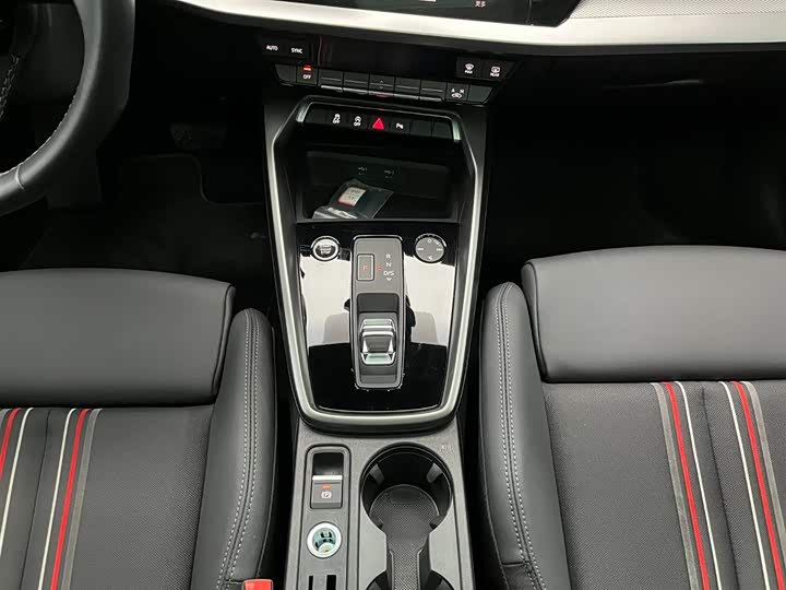 Фото 6 - Audi A3