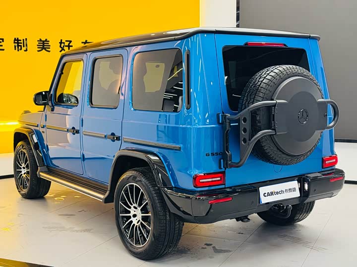 Фото 6 - Mercedes-Benz G-Class