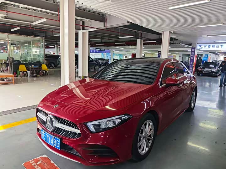 Фото 1 - Mercedes-Benz A-Class