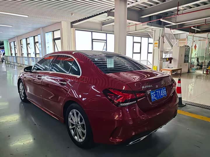 Фото 5 - Mercedes-Benz A-Class