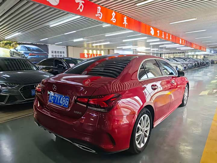 Фото 6 - Mercedes-Benz A-Class