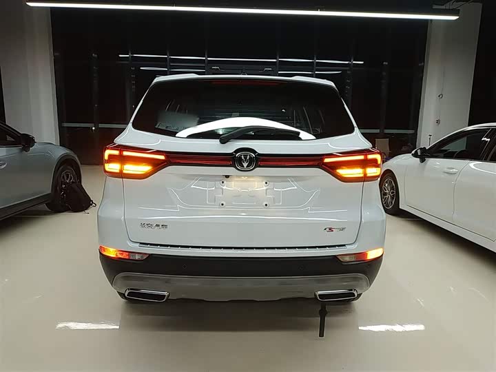 Фото 6 - Changan CS75