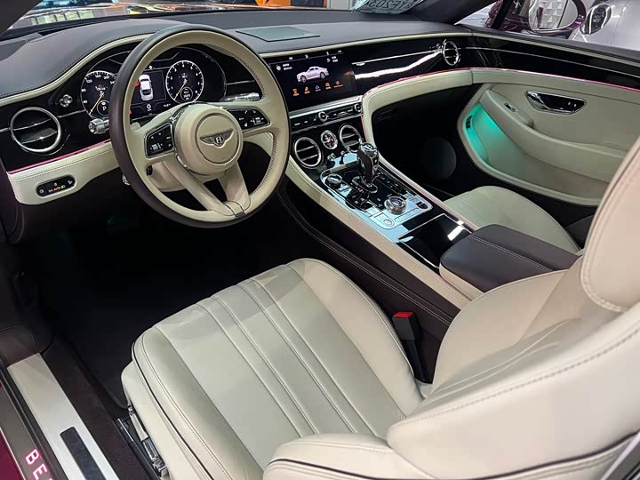 Фото 14 - Bentley Continental GT