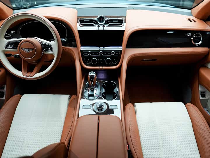Bentley Bentayga 2024 2024款 4.0T V8