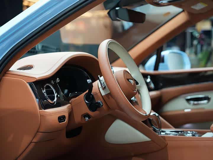 Bentley Bentayga 2024 2024款 4.0T V8