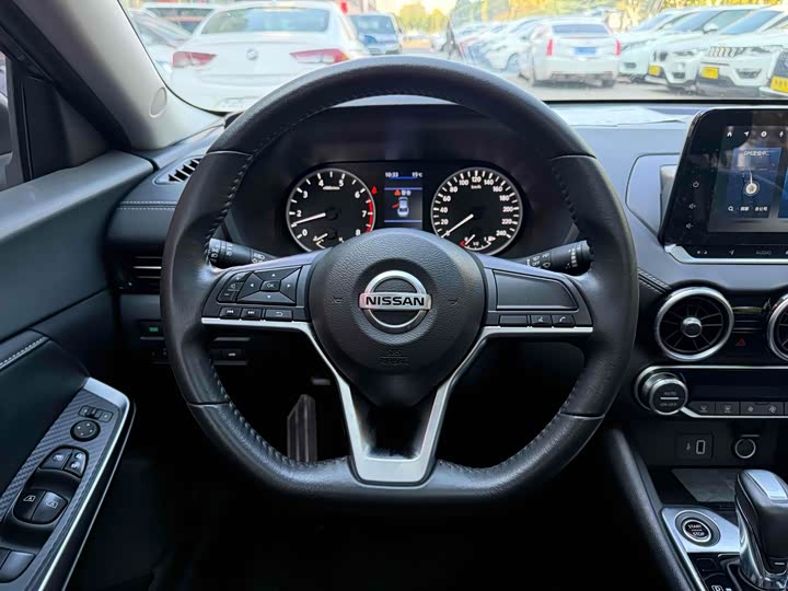 Фото 12 - Nissan Sylphy