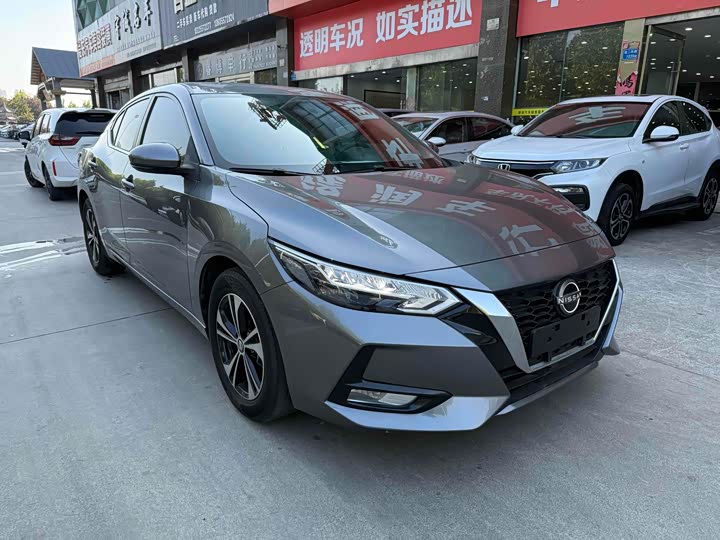 Фото 3 - Nissan Sylphy