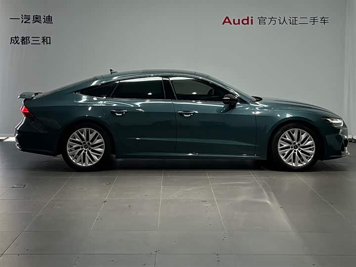 Фото 3 - Audi A7