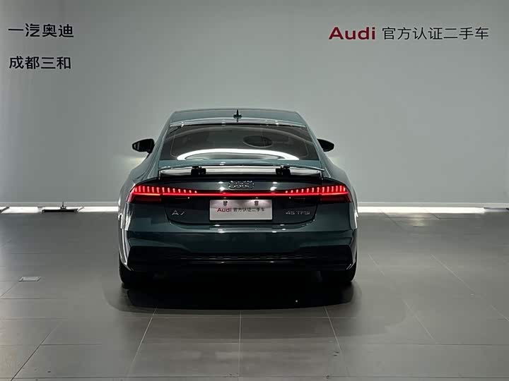 Фото 4 - Audi A7