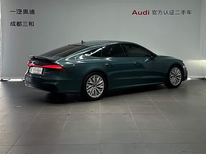 Фото 5 - Audi A7
