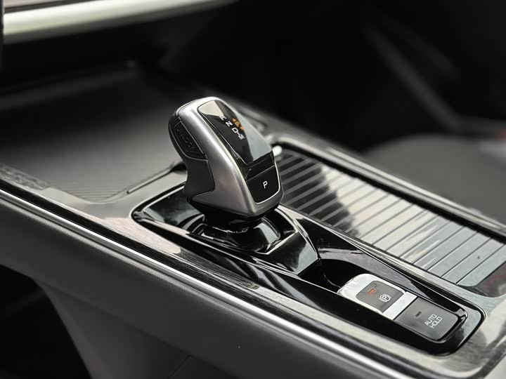 Фото 6 - Dongfeng Aeolus Yixuan Max