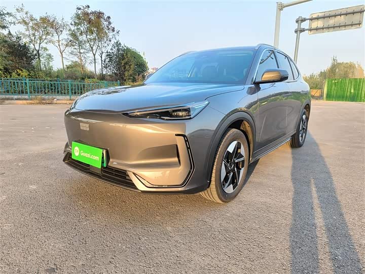 Фото 2 - Geely Galaxy E5