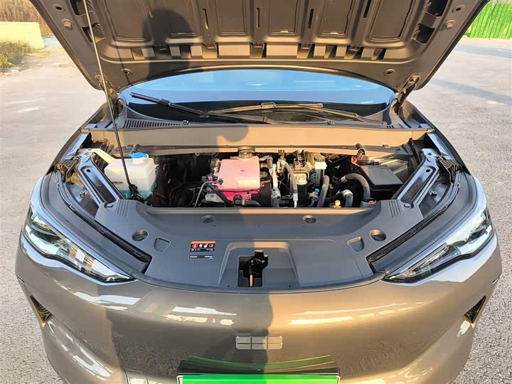 Фото 20 - Geely Galaxy E5