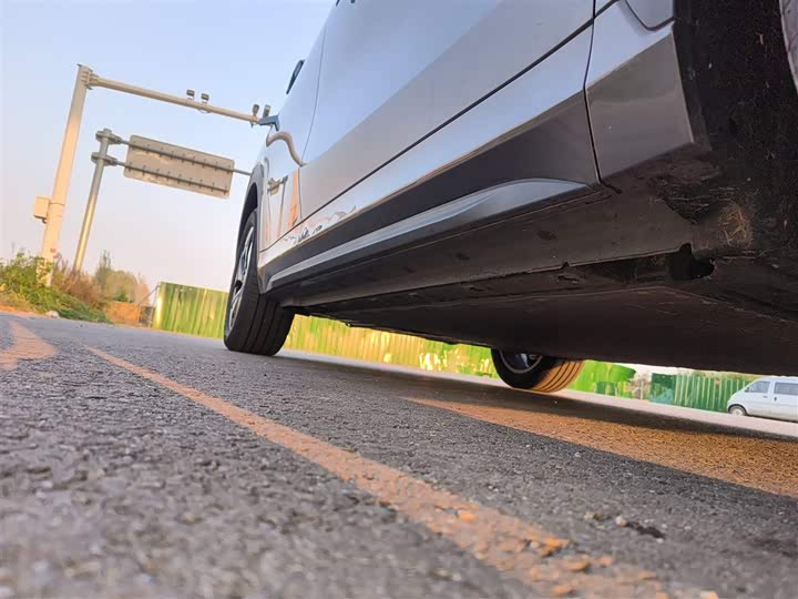 Фото 21 - Geely Galaxy E5