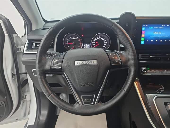 Фото 15 - Haval M6