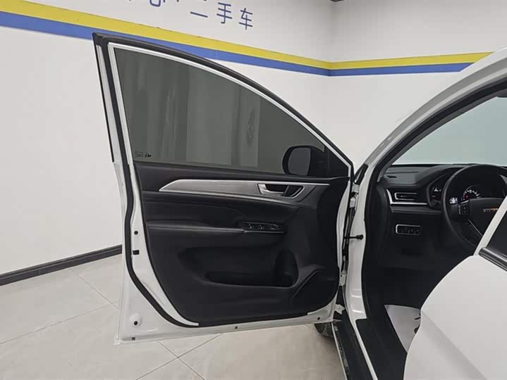 Фото 7 - Haval M6