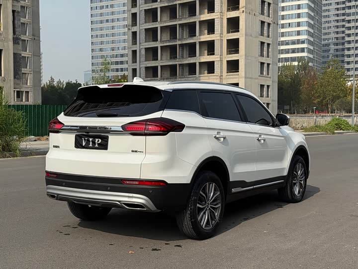 Фото 6 - Geely Atlas