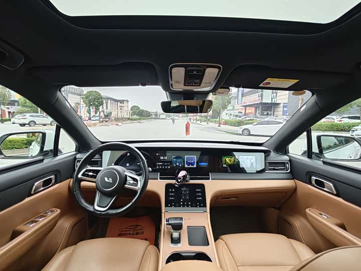 Фото 5 - LiXiang One