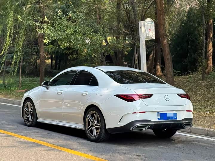 Фото 4 - Mercedes-Benz CLA-Class