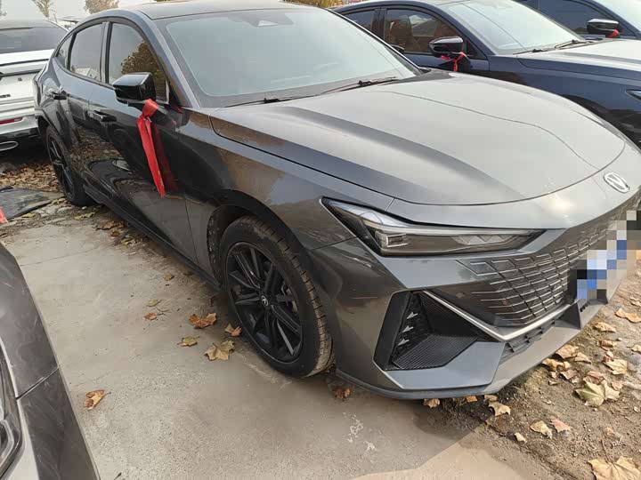 Фото 3 - Changan UNI-V