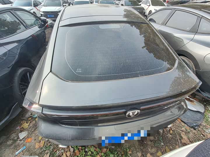 Фото 8 - Changan UNI-V