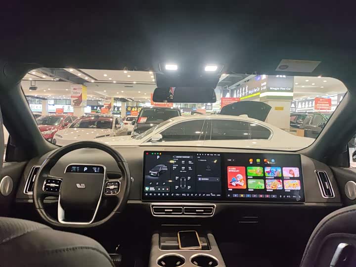 Фото 10 - LiXiang L8