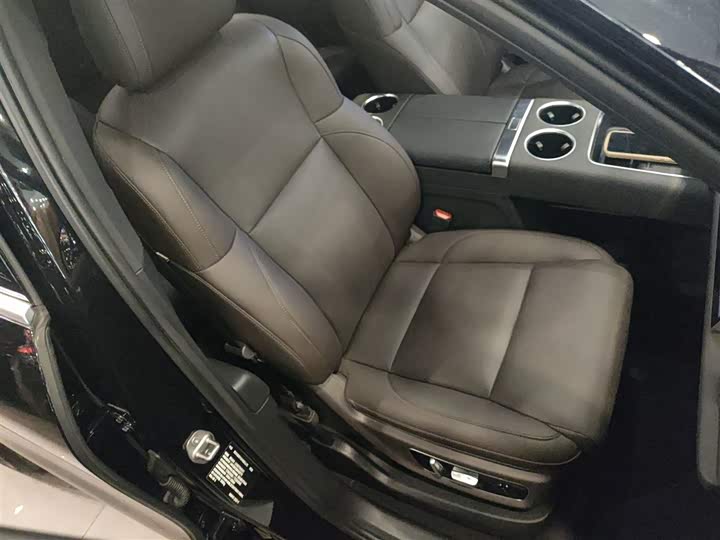 Фото 25 - LiXiang L8