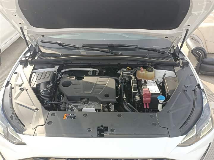 Фото 20 - MG Motor One