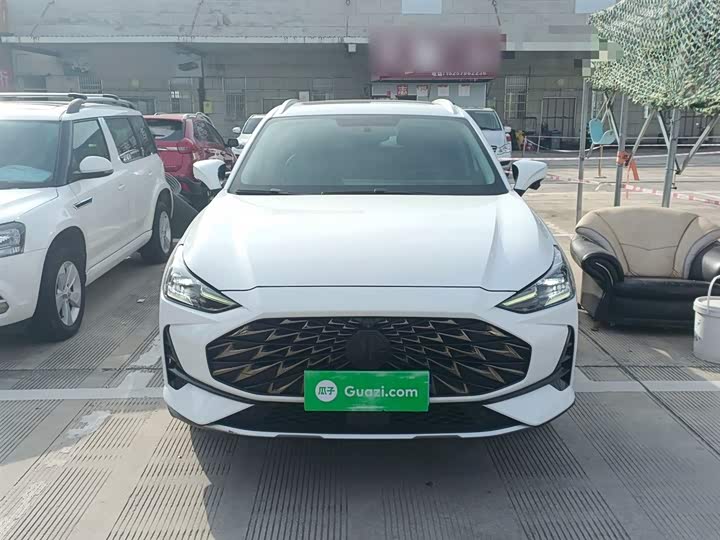 Фото 3 - MG Motor One