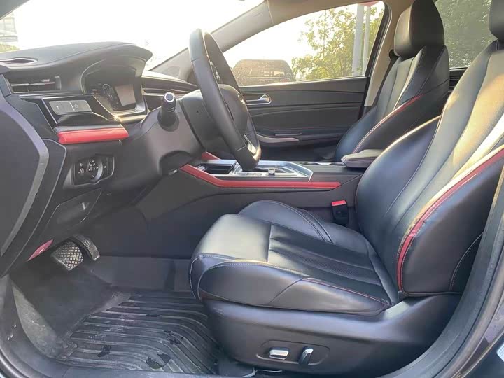 Фото 4 - Chery Omoda S5 (Arrizo 5 Plus)