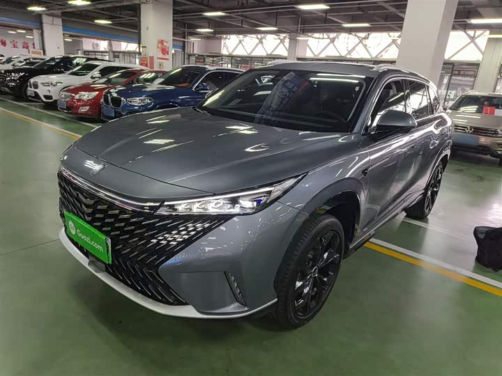 Фото 1 - Roewe RX5 Hybrid