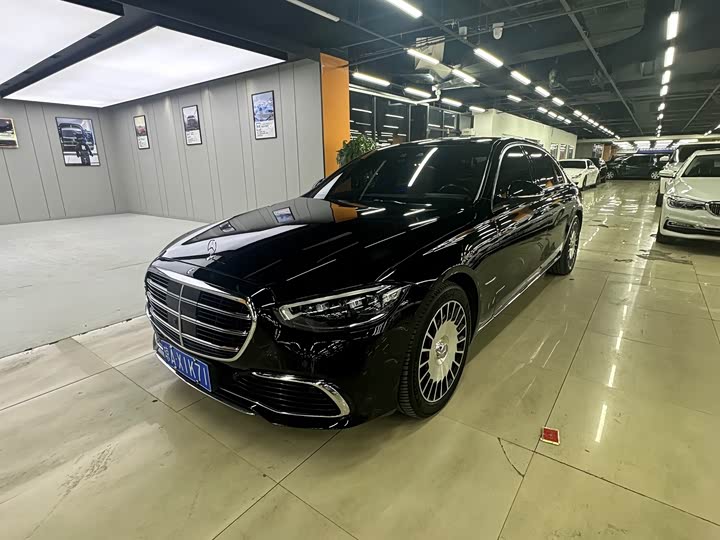 Фото 6 - Mercedes-Benz S-Class