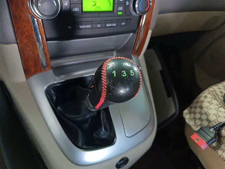 Фото 14 - Foton G5