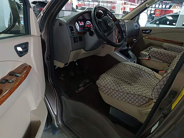 Фото 16 - Foton G5