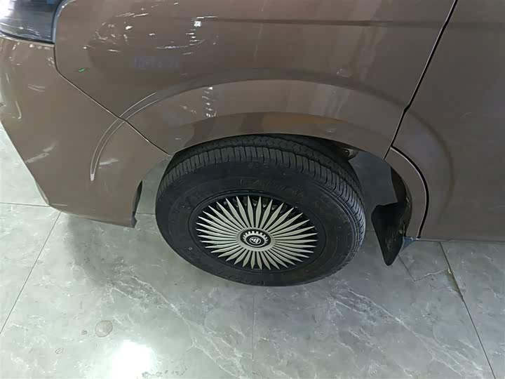 Фото 23 - Foton G5