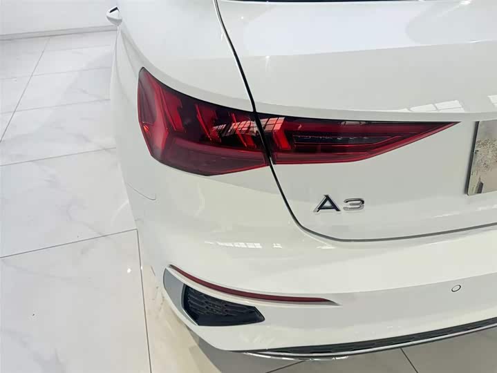 Фото 9 - Audi A3