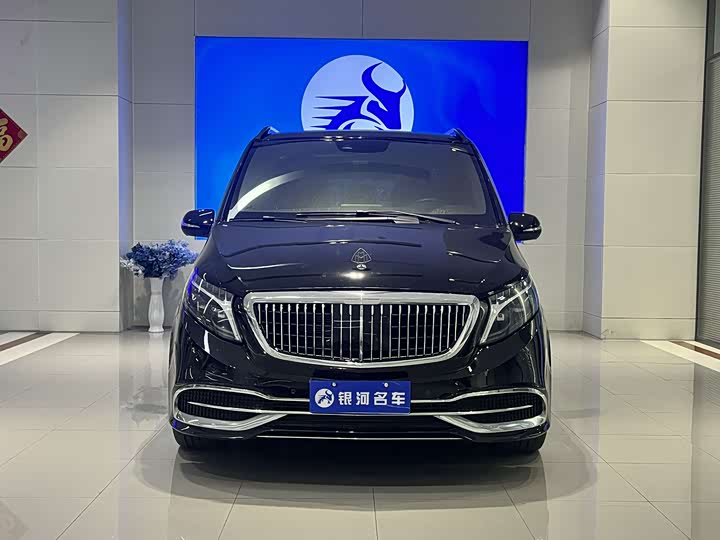 Фото 2 - Mercedes-Benz V-Class