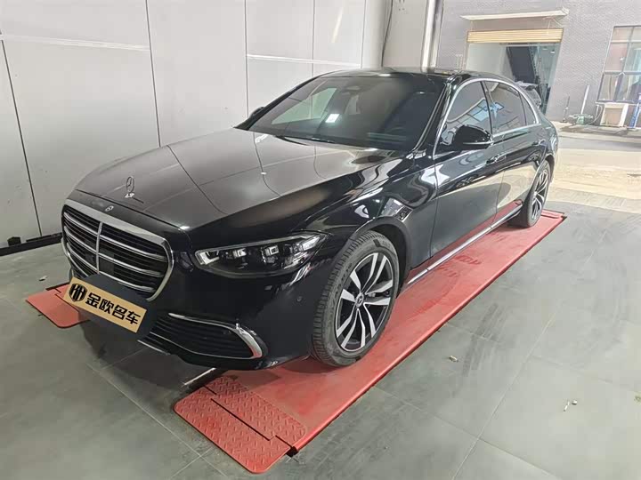 Фото 1 - Mercedes-Benz S-Class