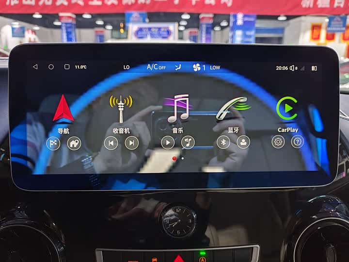 Фото 12 - Mercedes-Benz Vito