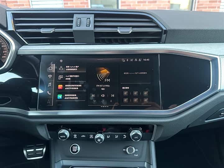 Фото 13 - Audi Q3