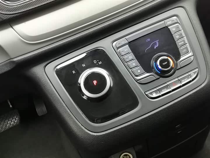 Фото 13 - Maxus G20