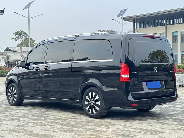 Фото 7 - Mercedes-Benz Vito