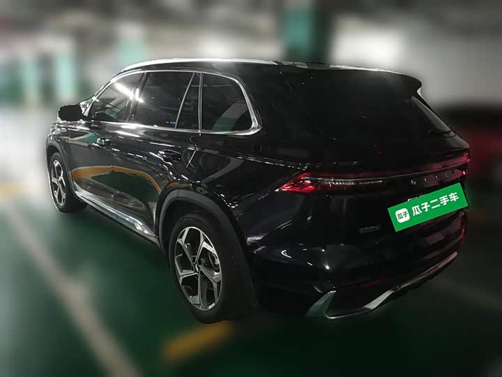 Фото 27 - Geely Monjaro