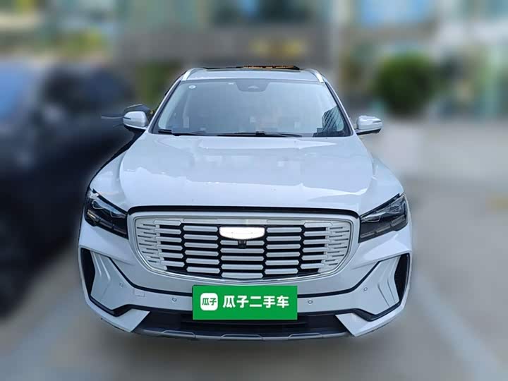 Фото 23 - Geely Monjaro