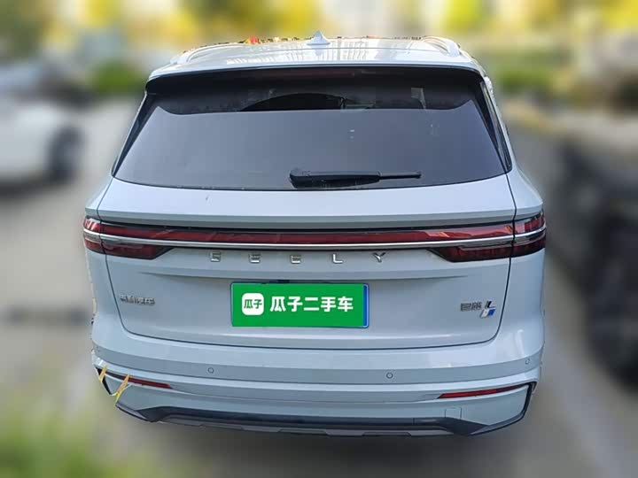 Фото 27 - Geely Monjaro