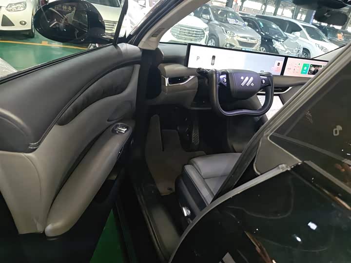 Фото 16 - IM motors LS6