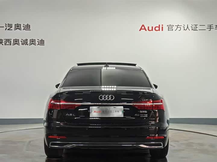 Фото 5 - Audi A6L