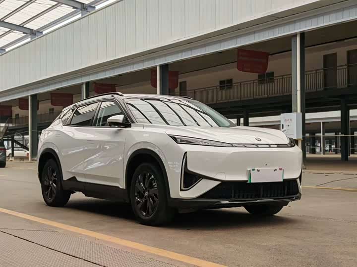 Фото 3 - Dongfeng Aeolus L7